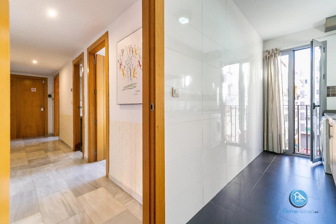 Premium Penthouse With Roof Terrace And Parking In Carlos Haya Málaga Exterior foto